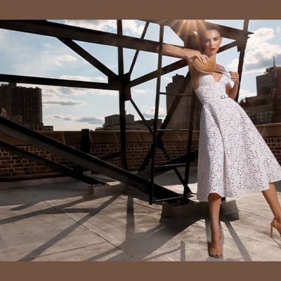 Kendall Jenner e Michael Kors illuminano il Chrysler Building con la nuova collezione 2022