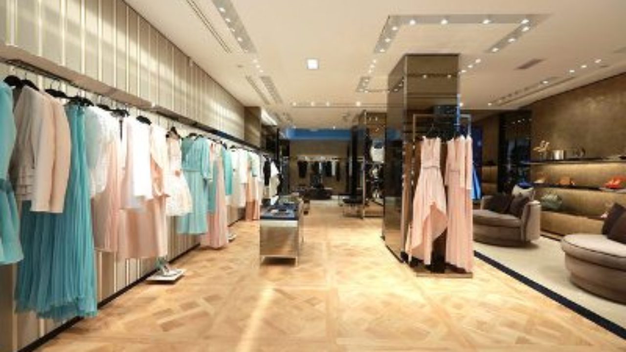 Elisabetta Franchi: nuova apertura a Parigi